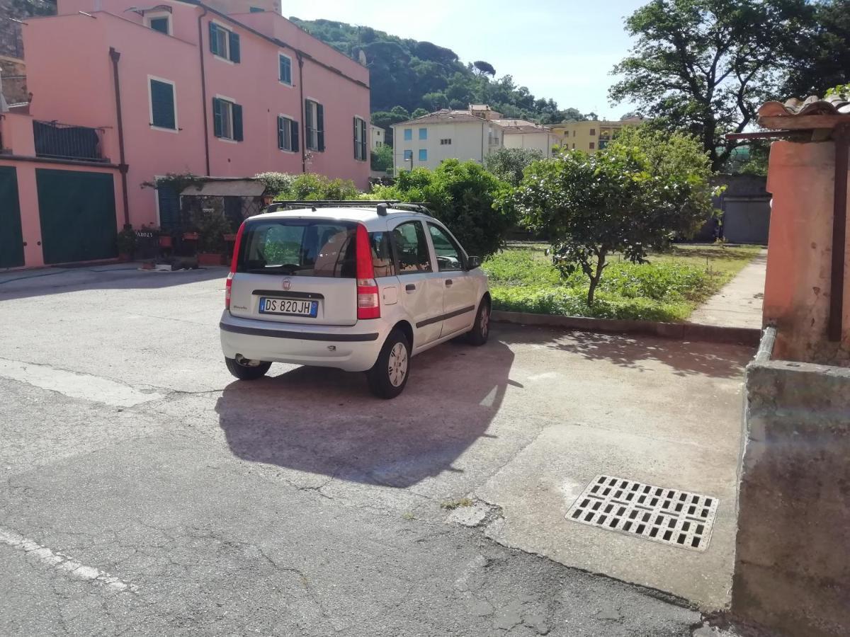La Dimora Del Sole Lägenhet Finale Ligure Exteriör bild